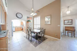 8929 W Lisbon Ln, Peoria, AZ 85381 - Photo 7