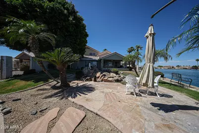 8929 W Lisbon Lane, Peoria, AZ 85381 - Photo 45