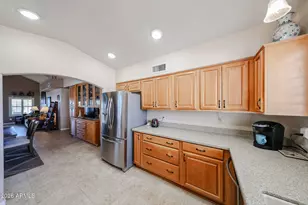 8929 W Lisbon Ln, Peoria, AZ 85381 - Photo 19