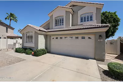 8929 W Lisbon Lane, Peoria, AZ 85381 - Photo 3