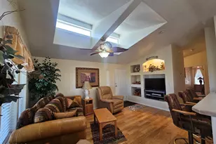 650 N Hawes Rd, Mesa, AZ 85207 - Photo 19