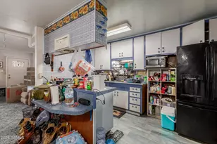 4001 W Citrus Way, Phoenix, AZ 85019 - Photo 9