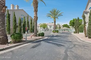 7520 E Earll Dr, Scottsdale, AZ 85251 - Photo 39