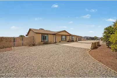 30021 W Lynwood Street, Buckeye, AZ 85396 - Photo 9