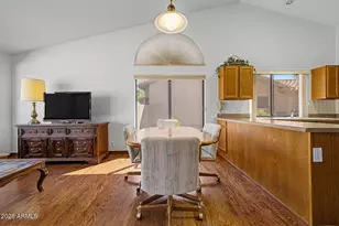 9850 W Menadota Dr, Peoria, AZ 85382 - Photo 13