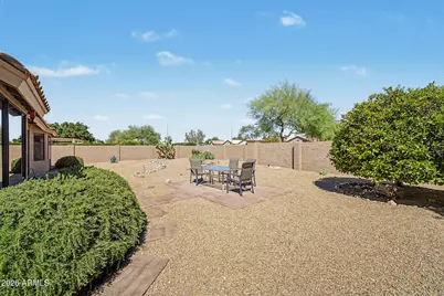 9850 W Menadota Drive, Peoria, AZ 85382 - Photo 35