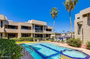 2802 E Camino Acequia Dr, Phoenix, AZ 85016 - Photo 17