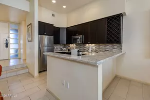 2802 E Camino Acequia Dr, Phoenix, AZ 85016 - Photo 7