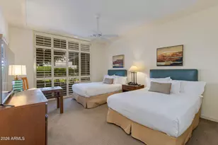 2802 E Camino Acequia Dr, Phoenix, AZ 85016 - Photo 13