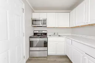 2 E Navajo Rd, Tucson, AZ 85705 - Photo 9