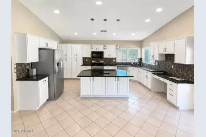 2760 W Kent Drive, Chandler, AZ 85224 - Photo 9