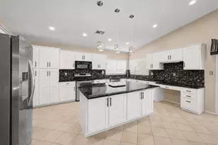 2760 W Kent Dr, Chandler, AZ 85224 - Photo 9