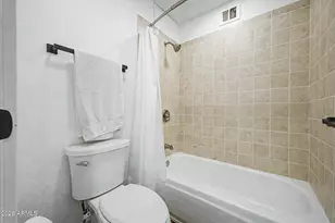 4950 N Miller Rd, Scottsdale, AZ 85251 - Photo 17