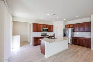 9039 W San Juan Ave, Glendale, AZ 85305 - Photo 5