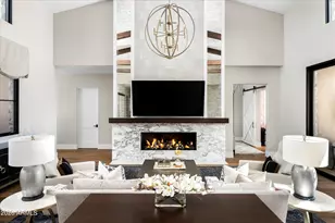 8093 E Tortuga View Ln, Scottsdale, AZ 85266 - Photo 9