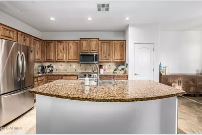 13081 W Tyler Trail, Peoria, AZ 85383 - Photo 3