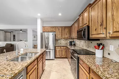 13081 W Tyler Trail, Peoria, AZ 85383 - Photo 19