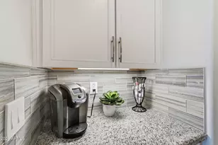 18762 W Christy Dr, Surprise, AZ 85388 - Photo 17