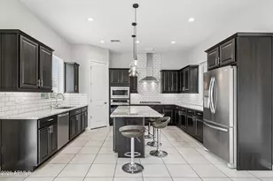 18316 N 65th Pl, Phoenix, AZ 85054 - Photo 5