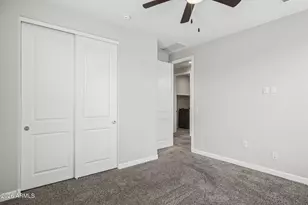 18316 N 65th Pl, Phoenix, AZ 85054 - Photo 31