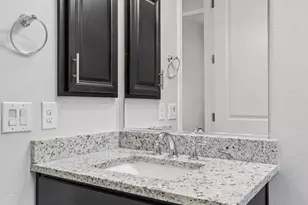 18316 N 65th Pl, Phoenix, AZ 85054 - Photo 37