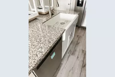 4754 E Olive Avenue, Gilbert, AZ 85234 - Photo 3