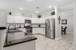 17214 W Orchid Ln, Waddell, AZ 85355 - Photo 7