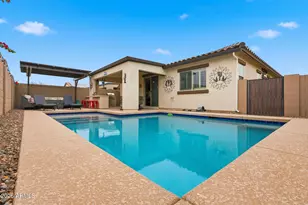 17214 W Orchid Ln, Waddell, AZ 85355 - Photo 31