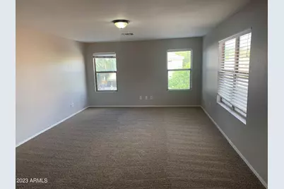 494 W Cotton Lane, Gilbert, AZ 85233 - Photo 9