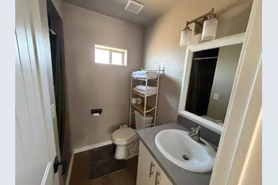 4422 N Longview Avenue #Apt 4, Phoenix, AZ 85014 - Photo 7