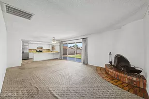 10632 N 49th Ave, Glendale, AZ 85304 - Photo 7