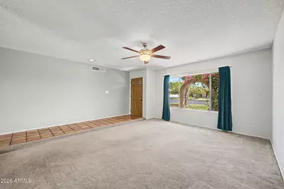 10632 N 49th Avenue, Glendale, AZ 85304 - Photo 5