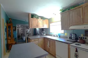 393 N Buckhorn Ct, Queen Valley, AZ 85118 - Photo 3