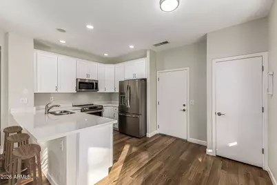 15930 W Autumn Circle, Surprise, AZ 85374 - Photo 11