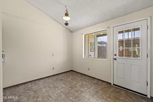 5123 W Willow Ave, Glendale, AZ 85304 - Photo 9
