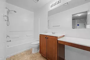 2954 E Donner Dr, Phoenix, AZ 85042 - Photo 19