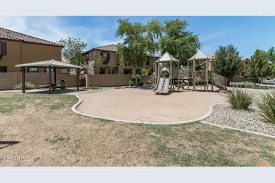 2954 E Donner Drive, Phoenix, AZ 85042 - Photo 37