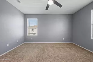 2954 E Donner Dr, Phoenix, AZ 85042 - Photo 15