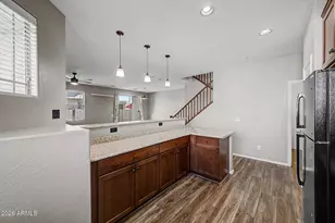 2954 E Donner Dr, Phoenix, AZ 85042 - Photo 9