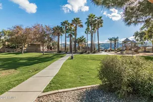 2954 E Donner Dr, Phoenix, AZ 85042 - Photo 39