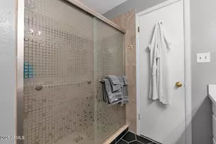 11001 N 46th Ave, Glendale, AZ 85304 - Photo 17