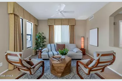 9582 W Albert Lane W, Peoria, AZ 85382 - Photo 5