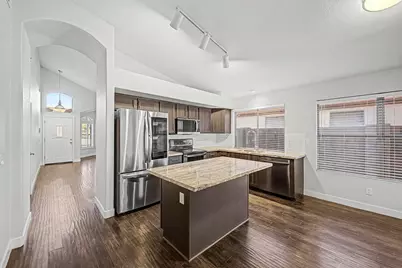 4309 E Abraham Lane, Phoenix, AZ 85050 - Photo 5