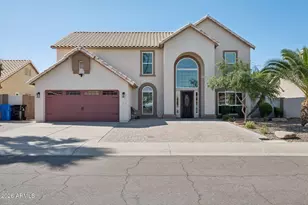 3419 E Rosemonte Dr, Phoenix, AZ 85050 - Photo 1