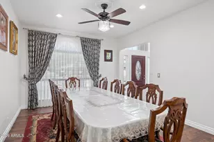 3419 E Rosemonte Dr, Phoenix, AZ 85050 - Photo 7