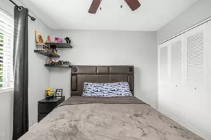 4146 W Desert Hills Dr, Phoenix, AZ 85029 - Photo 19