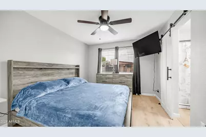 4146 W Desert Hills Drive, Phoenix, AZ 85029 - Photo 13