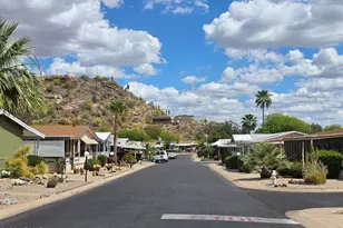 2233 E Behrend Dr, Phoenix, AZ 85024 - Photo 5