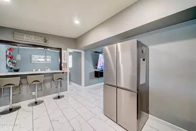 6430 S Montezuma Street, Phoenix, AZ 85041 - Photo 7