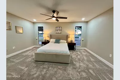 18442 N 104th Avenue, Sun City, AZ 85373 - Photo 13